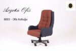 Baş ve bel desteği ile donatılmış